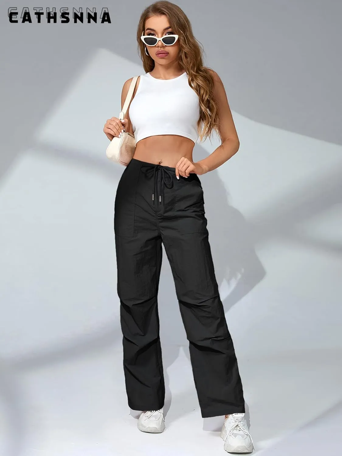 Womens Baggy Cargo Pants Wide Leg Parachute Pants Y2K Lightweight Waterproof with Pockets